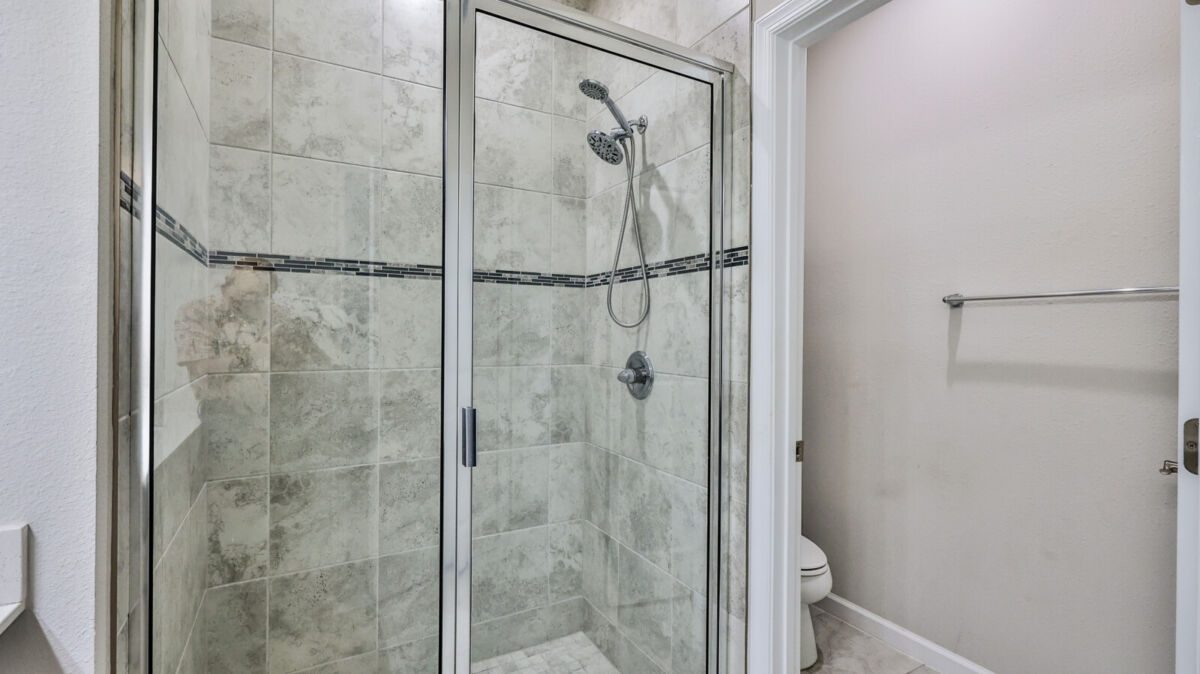 3861 Hanworth Loop-29