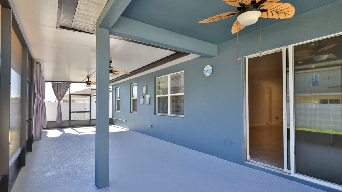3861 Hanworth Loop-32