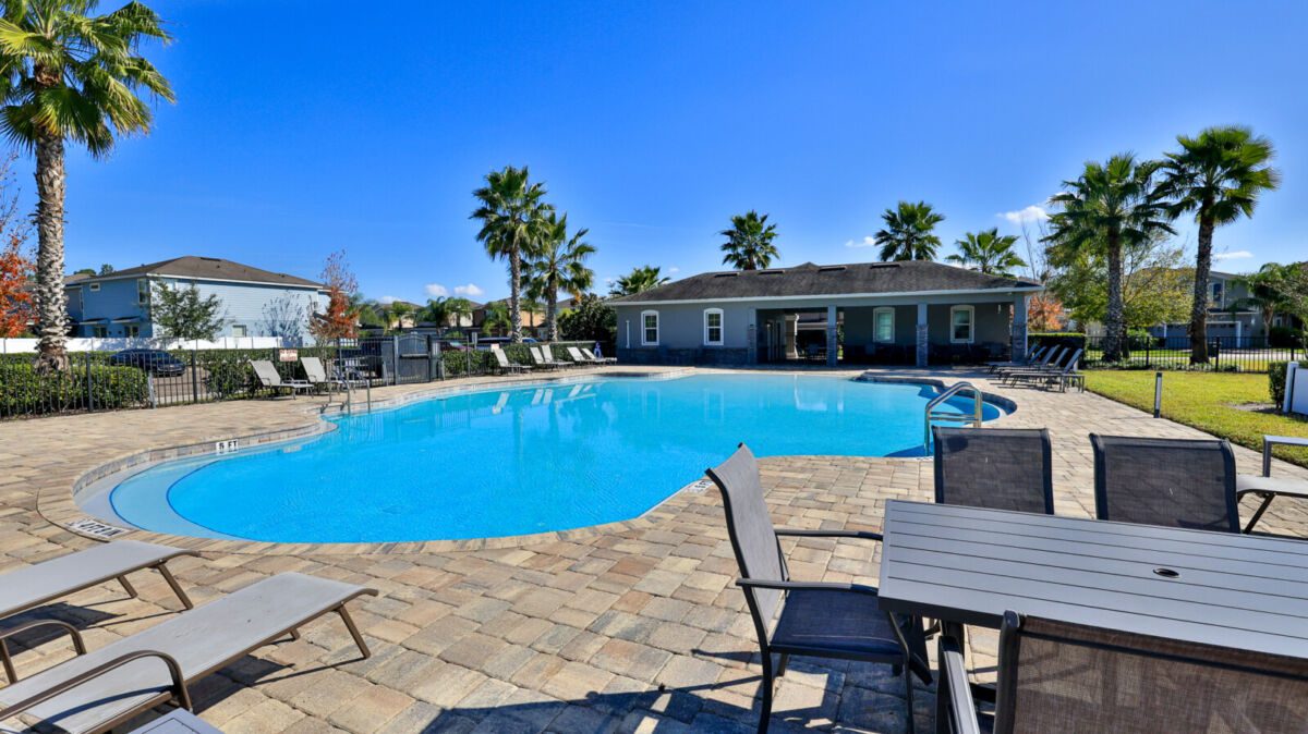 3861 Hanworth Loop-38