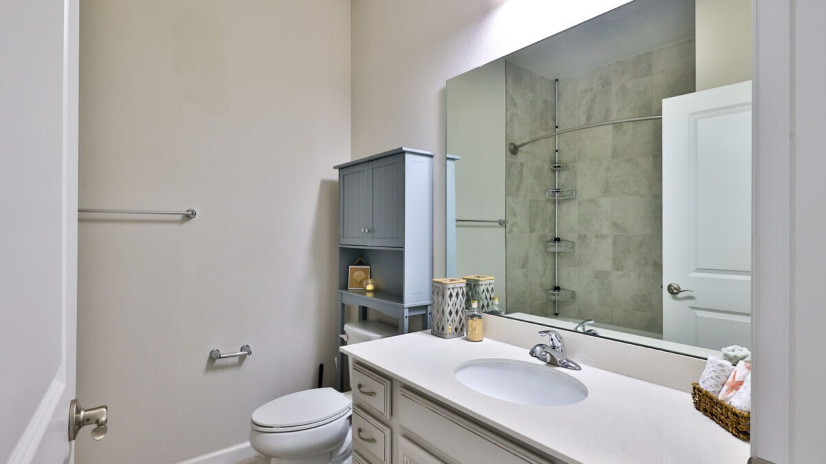 3861 Hanworth Loop-8