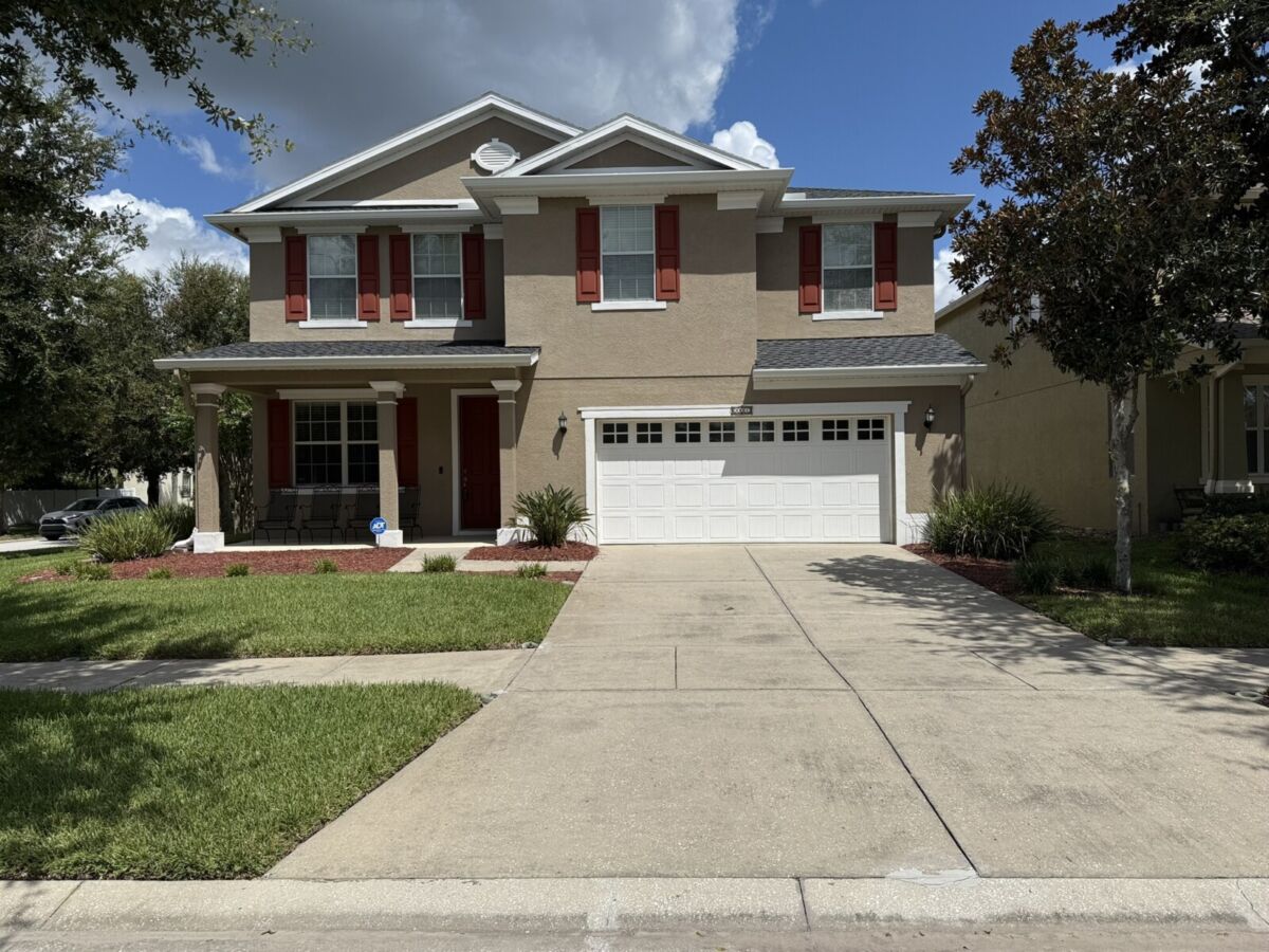 2821 Cypress Bowl