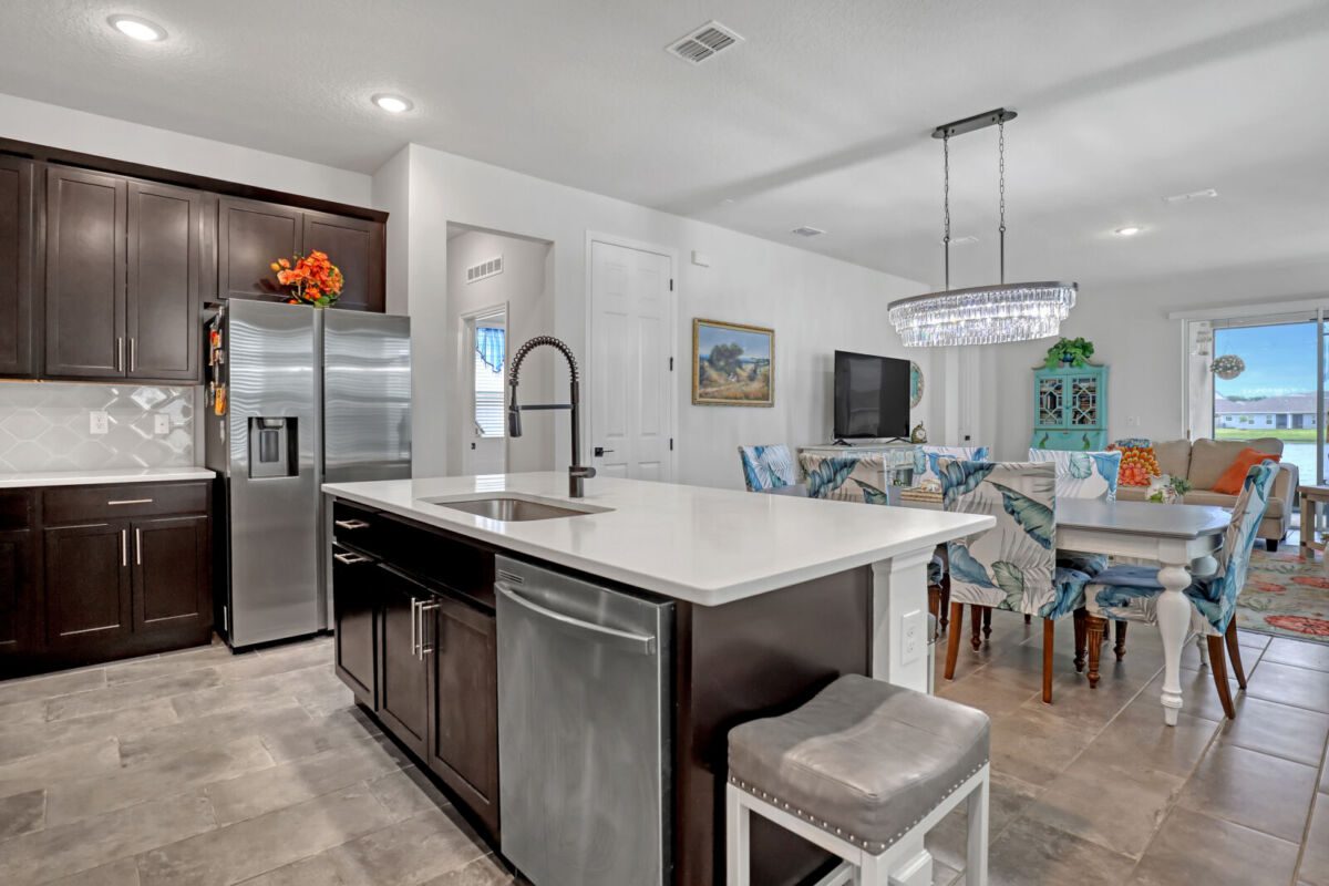 1277 Canfield (14)