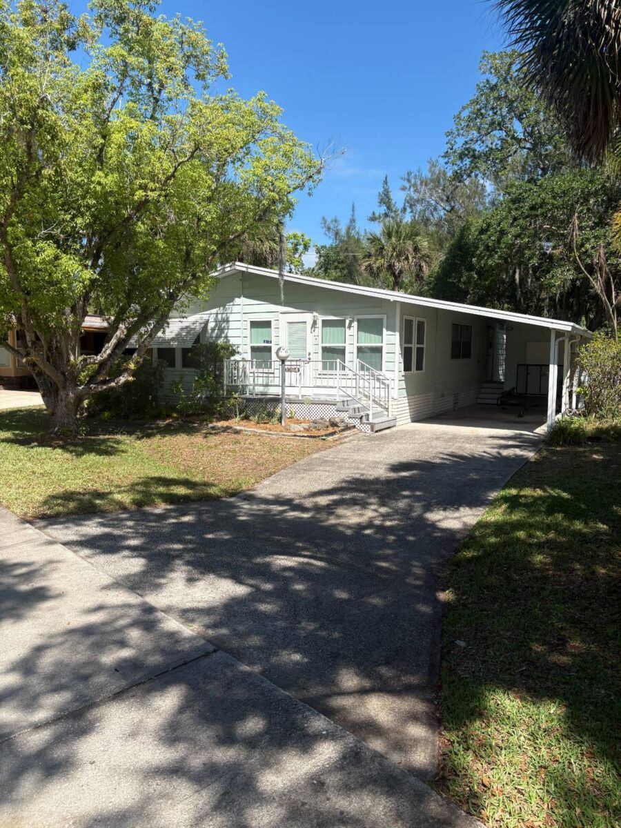 1384 indian oaks