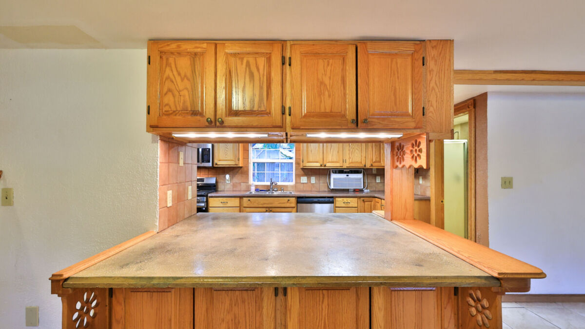 801 East 20th St-23