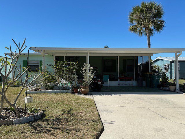 502 WATERSHORE