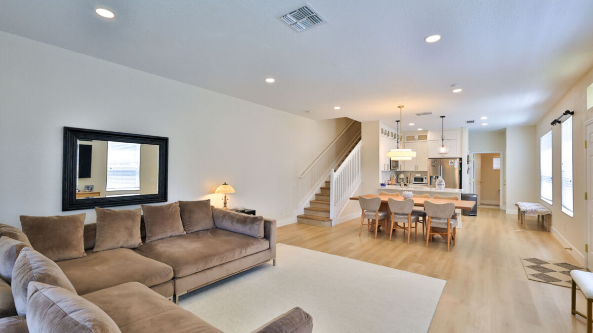 1102 Berkman Cir-11